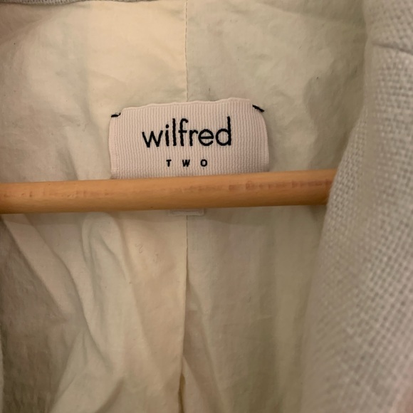 Aritzia Linen Blazer - Picture 2 of 2